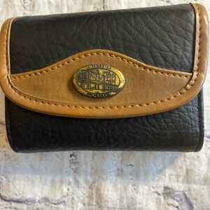 ROGER GIMBEL FAUX PEBBLE GRAIN WALLET BLACK AND BROWN SNAP CLOSURE